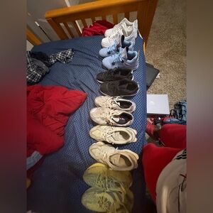 EACH shoes for 100